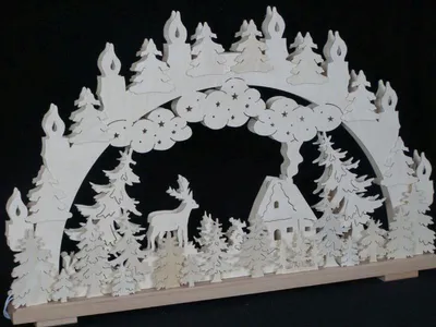 Produktbild von Schwibbogen mit Hirsch am Waldhaus mit Beleuchtung BxHxT 70x43x7cm NEU