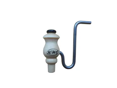 Productafbeelding van Accessoire: Handpijp voor figuur 21020. Afmetingen: 3x1x3 cm. Nieuw
