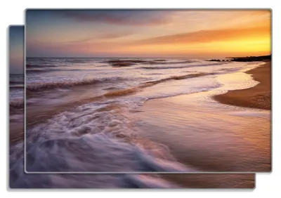 Produktbild von Wallario Frühstücksbrettchen 2er Set aus Glas, je 20 x 30 cm, mit rutschfesten Füßen, Motiv Sonnenuntergang am Strand - Abendspaziergang