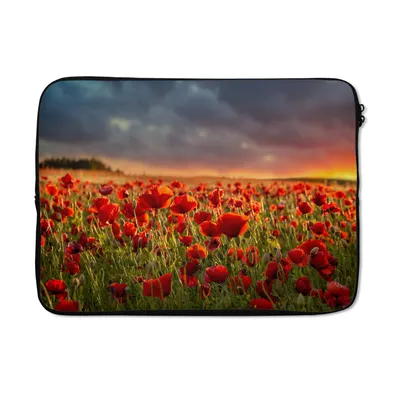 Produktbild von MuchoWow® Laptop Hülle 13 Zoll Sonnenuntergang über einem Feld von Mohnblumen Laptoptasche - Laptophülle - Sleeve - Rundumschutz