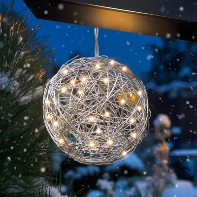 Produktbild von esotec Solar Deko-Drahtkugel ⌀ 25 cm warmweiß mit 50 LEDs ALU wetterfest 102115, KI-generiertes Bild