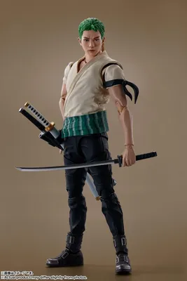 Produktbild von One Piece S.H. Figuarts Actionfigur Roronoa Zoro (Netflix) 14 cm