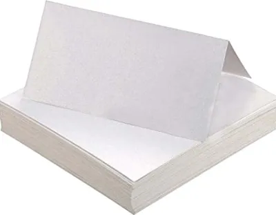 Image de Lot de 50 marque-places, cartes de placement vierges à remplir de 5 x 10 cm pour la disposition des tables, cartes d'escorte, marque-places de mariage