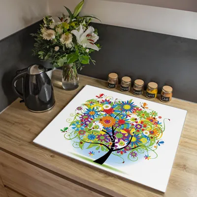 Produktbild von banjado Herdabdeckplatte einteilig 60x52cm groß mit Gummi Abstandshalter, ESG Sicherheitsglas mit Motiv Märchenzauberbaum [HAP1 10149]