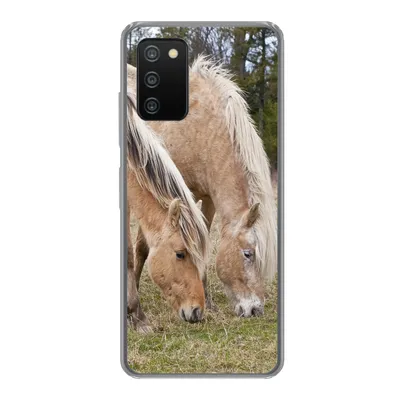 Produktbild von MuchoWow® Handyhülle Schutzhülle Hülle für Samsung Galaxy A03s Zwei grasende Fjordpferde auf einer Wiese Silikon Softcase Handy Hülle - Schutz