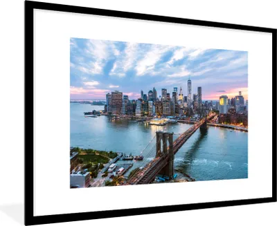 Produktbild von MuchoWow® MuchoWow® Gerahmtes Poster New Yorker Skyline an der Brooklyn Bridge 90x60 cm - Poster mit zchwarzem Bilderrahmen - Wanddekoration - Fotos