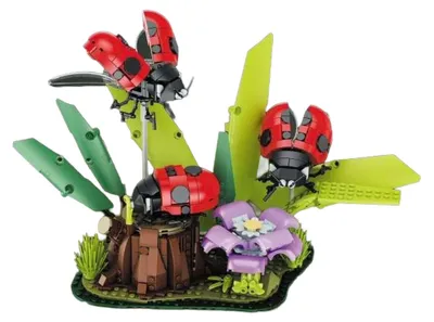 Produktbild von Klemmbaustein-Set Marienkäfer Modell 66108, 741 Teile, 35,9x21,8x22 cm