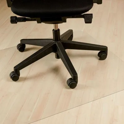 Immagine prodotto di Sedia da ufficio con rivestimento pavimento trasparente