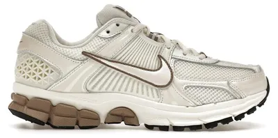 Produktbild von Nike Zoom Vomero 5 Sail Mink Brown Black (Women's) - EU 45