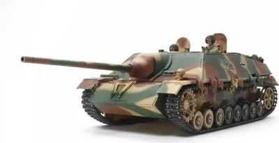 Produktbild von Modellbausatz 1:35 Deutscher Jagdpanzer IV/70 (V) Lang