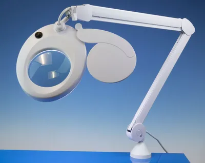 Produktbild von Krick Standlupe Slimline 125 mm ? LED Beleuchtung