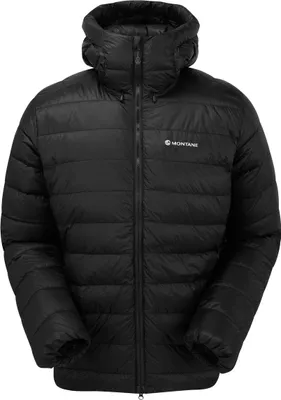 Schwarze Insulationsjacke "Alpine 850 Hoodie" von Montane; mit Kapuze und Reißverschluss.