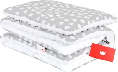 Produktbild von BabyLux Babydecke MINKY PLÜSCH 75x60cm mit Kissen – Weiche Decke für Kinderwagen & Babyschale MP95 - Weiß + Herz
