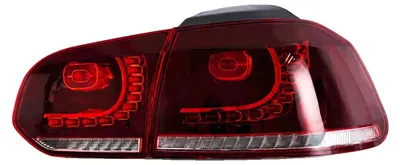 Image de Feux arrière, technologie LED, clignotants dynamiques, rouge transparent