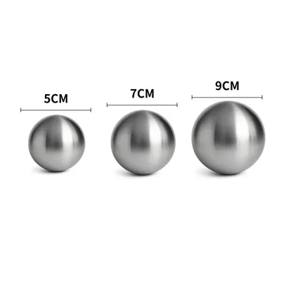 Zdjęcie produktu dla Köhko 3-częściowy zestaw kulek ze stali nierdzewnej Set-02 Ø 5-7-9 cm - Dekoracyjne kulki wykonane ze szczotkowanej matowej stali nierdzewnej