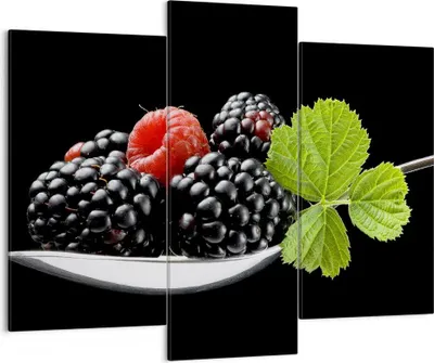Produktbild von Bild auf Leinwand - Leinwandbild - Löffel Himbeere Brombeere Frucht - 130x100cm - Wand Bild - Wanddeko - Leinwanddruck - Bilder - Kunstdruck - Leinwand bilder - Wandkunst - CB130x100-2202