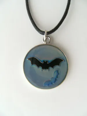Produktbild von Stimmungskette Fledermaus Kette Anhänger Modeschmuck Ketten Geschenke Schmuck Fledermäuse Tier