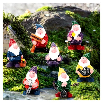 Produktbild von Miniatur Gartenzwerge, 7 Stück Figuren für die Gartendekoration, Mini Feengarten Gnom Statue, Zwerge für Weihnachtsfeiern, Gärten und Feiertagsfeste