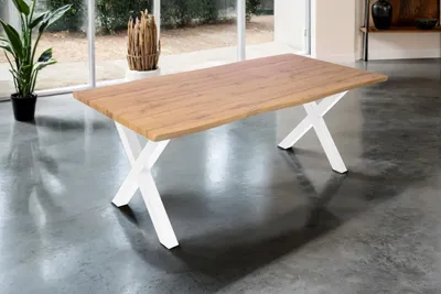 Produktbild von Esstisch Josy | 200 x 100 cm | Holz Wildeiche-Optik | X-Gestell Metall weiß | 40 mm Tischplatte mit Baumkante | Tisch für Esszimmer & Küche