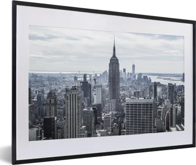 Produktbild von MuchoWow® MuchoWow® Gerahmtes Poster Bewölkter Himmel über dem Empire State Building in Amerika 60x40 cm - Poster mit zchwarzem Bilderrahmen - Schlafzimmer - Plakat in Rahmen - Drucken