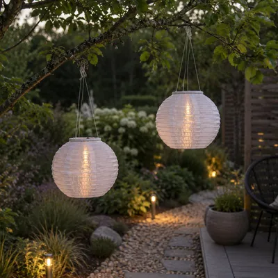 Produktbild von LED Solar Lampions - warmweiße LED - H: 21cm - D: 25cm - Lichtsensor - weiß - 2er Set