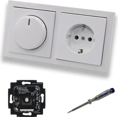 Produktbild von Busch Jäger 6523U-102 LED Drehdimmer Dimmer + Scheibe 6540-84-102 + Steckdose mit Kinderschutz 20EUCKS-84 in Future Linear Studioweiß glänzend + EBROM Phasenprüfer zur Montage der Geräte 6523 U – 102