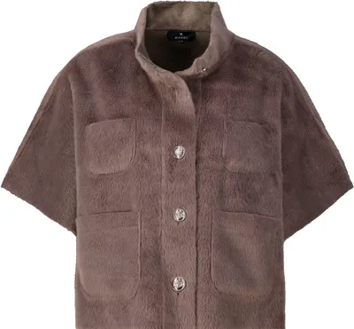 Produktbild von Monari Jacke aus flauschigem Kunstfell in Taupe, Größe 40 mit Stehkragen und Taschen
