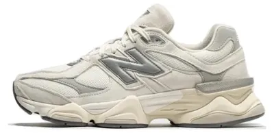 Produktbild von New Balance 9060 in der Farbe "Sea Salt White" – Größe 41,5