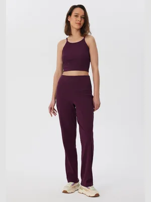 Produktbild von Damen Hose mit Rippstruktur, weichem Tragegefühl und bequemem Umschlagbund