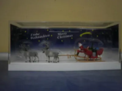 Produktbild von Preiser Weihnachtsschlitten mit 4 Ren 30399