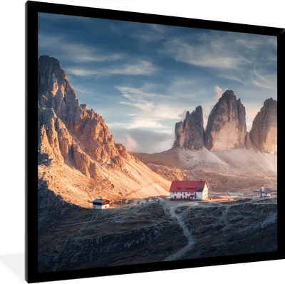 Produktbild von MuchoWow® Gerahmtes Poster Haus - Berge - Landschaft 40x40 cm - Poster mit Schwarzem Bilderrahmen Wandposter Rahmen Foto Bilder - Mit Rahmen - Wanddekoration Schlafzimmer
