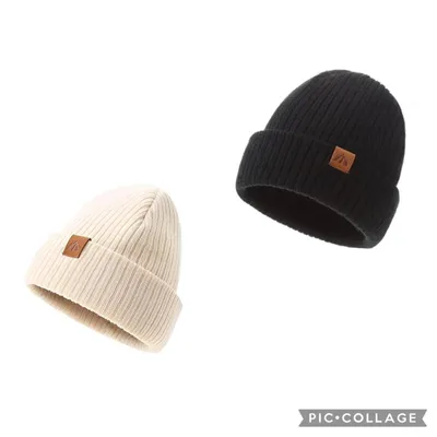Produktbild von Beanie Baby-Set, 2-teilig: Kuschelige Kindermütze, leicht, atmungsaktiv und warm. Doppellagiges Acryl, ideal für Wintertage. Erhältlich in Größe S.