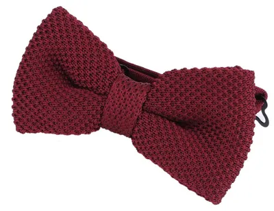 Produktbild von DonDon® Herren Strick Fliege gebunden und längenverstellbar 11 x 6 cm dunkelrot
