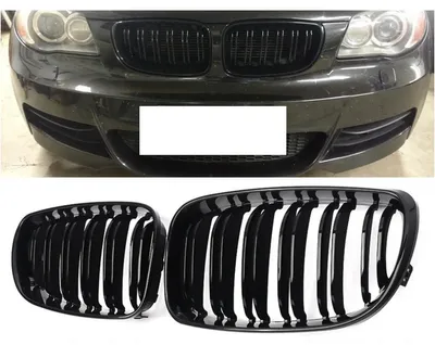 Immagine prodotto di Griglia anteriore a doppio rene per BMW Serie 1 (restyling) E81/E82/E87/E88 2008–2011, verniciata in nero lucido