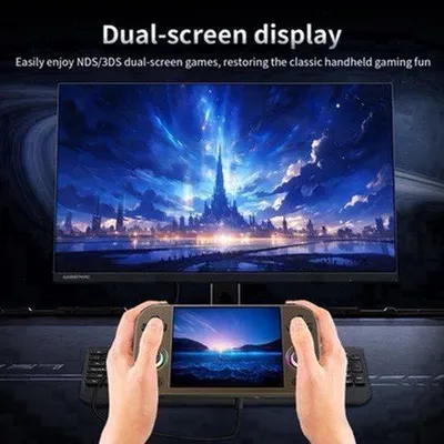 Productafbeelding van Draagbare Gameconsole Silver 8G 128G - 4.7 Inch LTPS Touchscreen - 5300 mAh Accu - Aluminium - Retro Spelcomputer