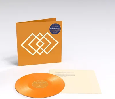 Image de Saint Etienne : International (Edition Limitée) (Vinyle Orange)