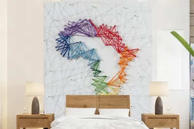 Produktbild von Afrikanische Wanddekoration mit buntem Faden - Breite 225 cm x Höhe 280 cm