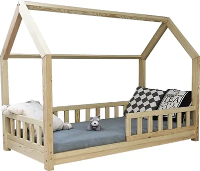 Produktbild von Best For Kids Kinderbett Kinderhaus mit 10 cm Matratze und Rausfallschutz Jugendbett Natur Haus Holz Bett