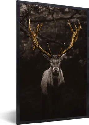 Produktbild von MuchoWow® Gerahmtes Poster Hirschgeweih gold 20x30 cm - Poster mit Schwarzem Bilderrahmen Wandposter Rahmen Foto Bilder - Drucken - Bilder Poster im Rahmen