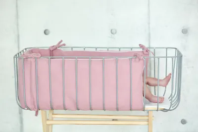 Produktbild von KraftKids Nestchen Musselin rosa Nestchenlänge 60-70-60 cm für Bettgröße 140 x 70 cm