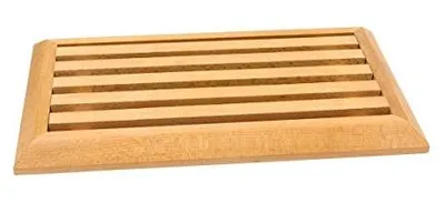 Brotsnijplank aus Buchenholz mit Krümelfach, 38,5 x 22 cm