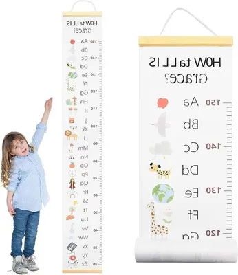 Image de Toise murale en bois pour bébés et enfants, à accrocher au mur.