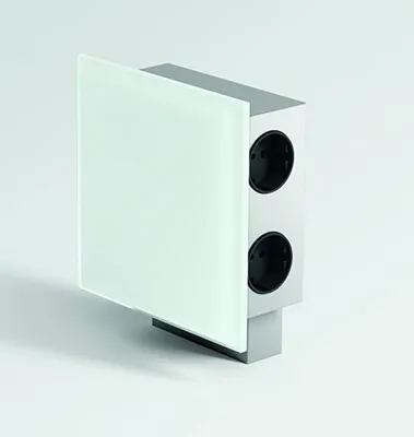Produktbild von Power Quad Energiebox mit 3 Steckdosen + 2xUSB
