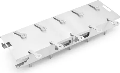 Image de Le support pour saumon à la flamme de Grillrost.com - La planche à saumon à la flamme pour l'éternité !