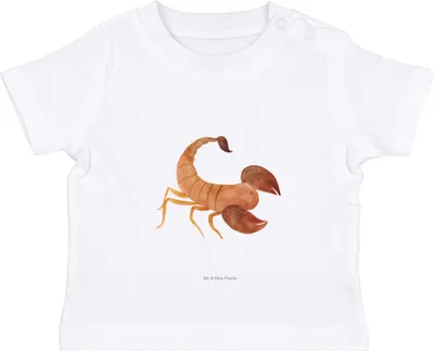 Produktbild von Mr. & Mrs. Panda  T-Shirt Sternzeichen Skorpion 0. - 6. Monat - Weiß - Geschenk, Organic Baby, Geburtstag Oktober, November, Skorpione, Babyshirt, Baumwollshirt, Öko