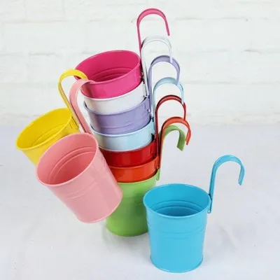 Immagine prodotto di Set da 10 vasi da appendere in metallo per decorazioni interne ed esterne, balconi, piante verdi