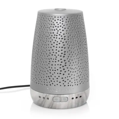 Obrázok produktu pre Sviečka YANKEE CANDLE Lilacs - Silber