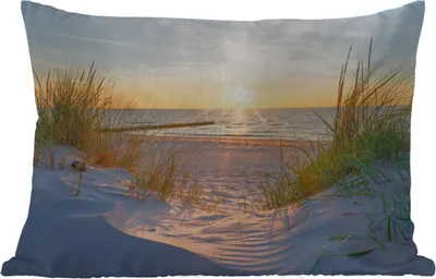 Produktbild von MuchoWow® Outdoor Kissen - Strand - Sonne - Düne - Gras - Sand - Horizont - 50x30 cm - Wetterfest - Lounge Kissen - Sofa kissen - Wohnzimmer Dekoration