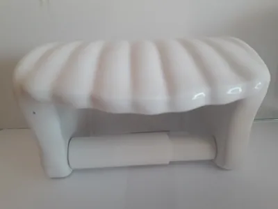 Produktbild von Toilettenpapierhalter in Form einer Muschel Dekor weiß perlmutt lüstern