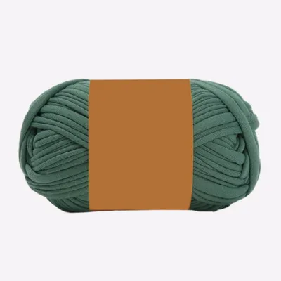 Immagine prodotto di Filato per uncinetto, poliestere, 100g, verde. Filato a nastro per lavorare a maglia e all'uncinetto